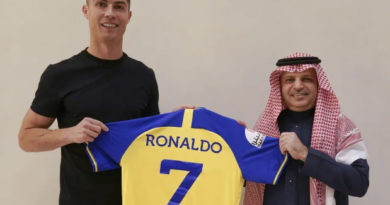 Ronaldo chưa thể chơi ở Cup C1 châu Á