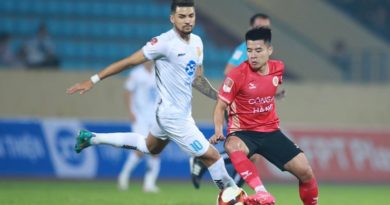 CLB Nam Định 2-2 CLB CAHN: Quang Hải ghi bàn, HLV Gong Oh-kyun nhận thẻ vàng