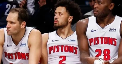 Detroit Pistons buộc phải thắng Raptors để tránh lịch sử không mong muốn