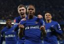 Chelsea vào vòng bốn Cup FA