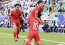 Việt Nam ghi hai bàn trong trận thua Nhật Bản ở Asian Cup