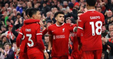 Liverpool tránh được đối thủ mạnh ở Europa League