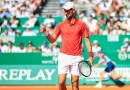 Djokovic, Sinner vào tứ kết, Medvedev chia tay Monte Carlo