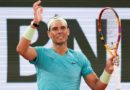 Nadal lần đầu bị loại ngay vòng một Roland Garros