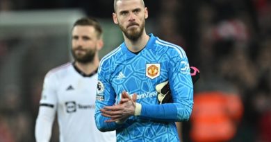 Thủ thành De Gea ra mắt tệ hại ở đội bóng mới sau hơn một năm thất nghiệp