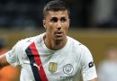 Rodri đang làm khó sư phụ Pep Guardiola