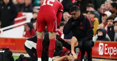 Vừa ra mắt, tân binh Liverpool đã dính chấn thương nghiêm trọng
